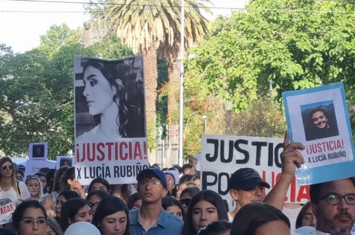 Caso-Lucia-Rubino-marcha-2-728x483
