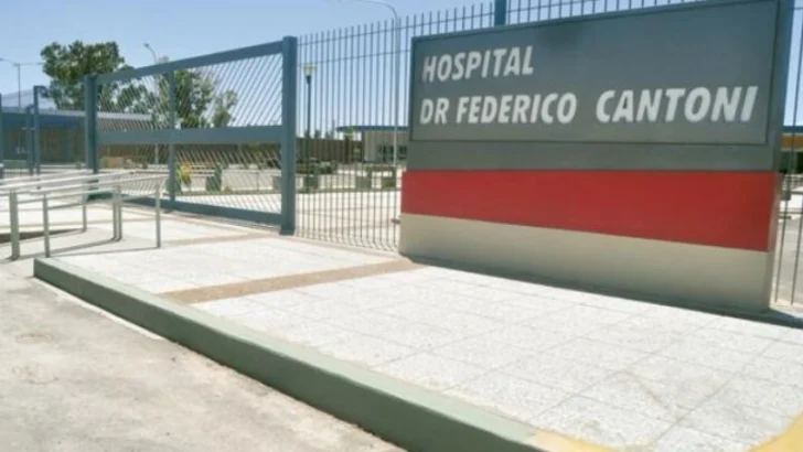 Violento choque en Pocito dejó a un motociclista herido