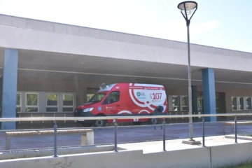 Un motociclista resultó herido tras un choque con una camioneta