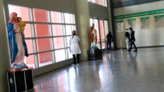 De a poco, habilitaron el ingreso de personas al Hospital Rawson
