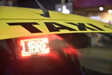 Chau licencias: cómo será viajar en autos identificados y no identificados en San Juan