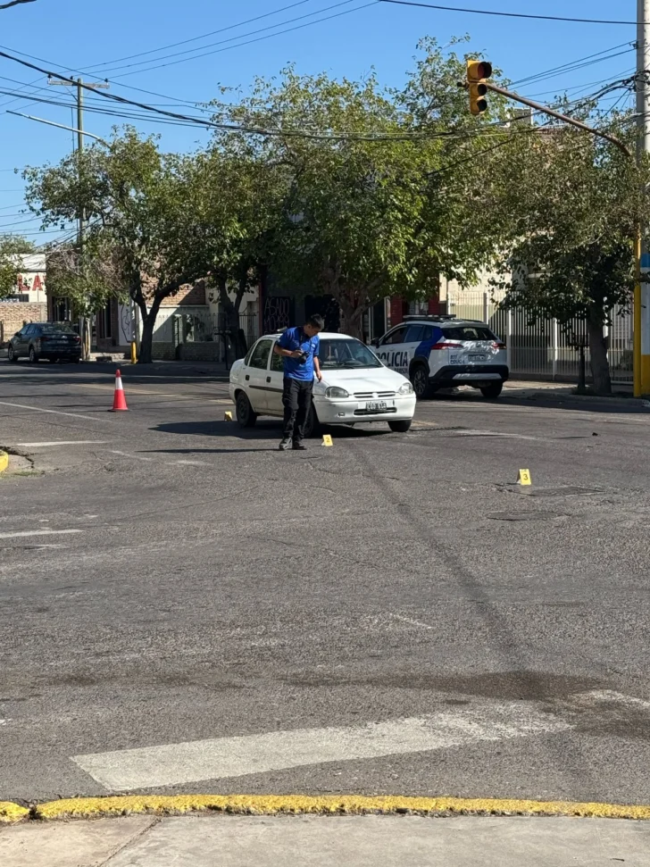 Un motociclista herido tras un accidente en una conocida esquina de Rawson