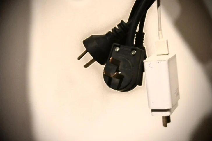 electricidad-luz-energia-2-728x485