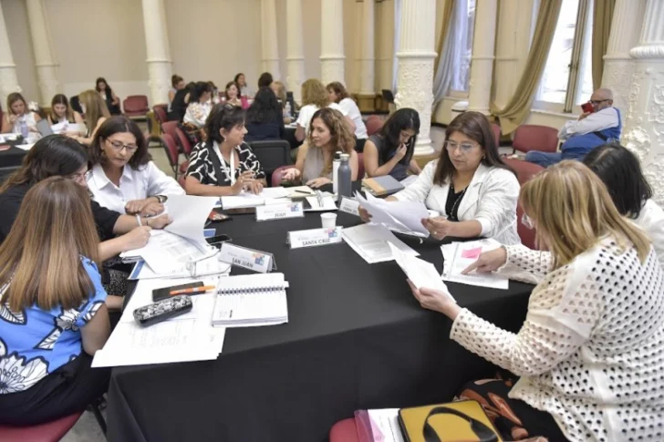 San Juan expuso a nivel nacional sobre “Comprendo y Aprendo”
