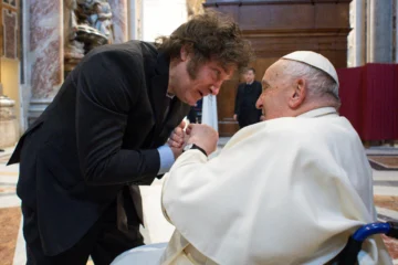 La reacción de Milei a la homilía en el funeral del Papa Francisco