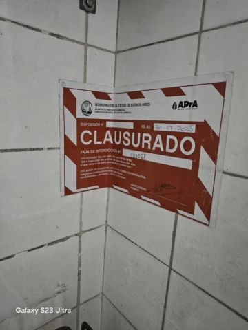 Clausuraron una veterinaria que operaba como un criadero clandestino