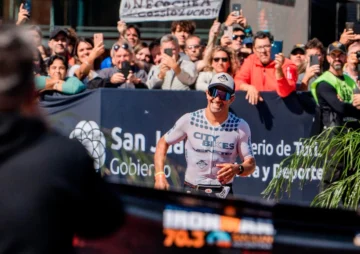 Mario De Elias se consagró campeón del Ironman 70.3