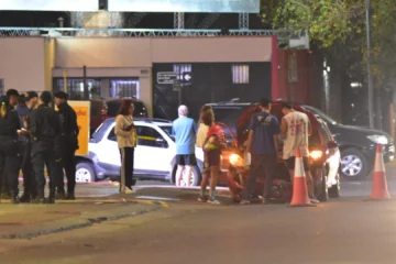Accidente en plena hora pico dificultó el transito en una esquina de Capital