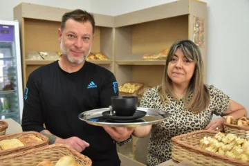 De la pasión por el café y las facturas, a tener su propia cafetería en Rawson