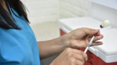 Afirmaron que la gripe se adelantó en Argentina con cuadros más virulentos
