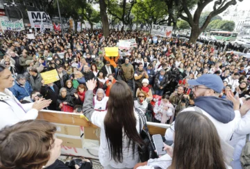 Convocan a otra Marcha Federal frente al Congreso por los vetos de Milei