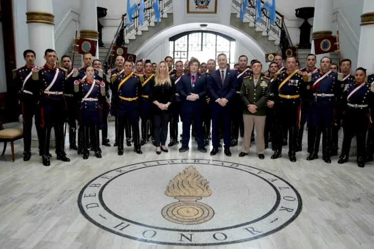 Distinguieron a Milei con la Orden de los Granaderos de los Andes