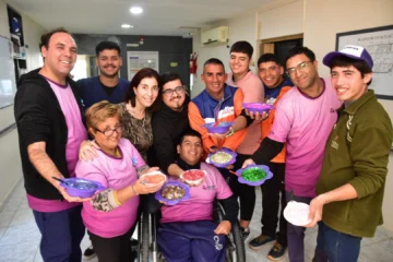 Brishy: el glitter sanjuanino que fabrican y venden jóvenes con discapacidad