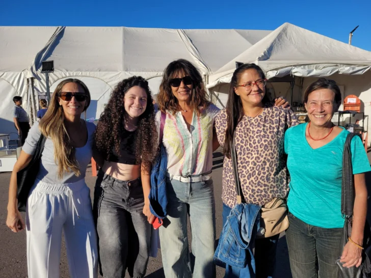 Mirá quiénes fueron a la penúltima jornada de la Feria de las Artesanías