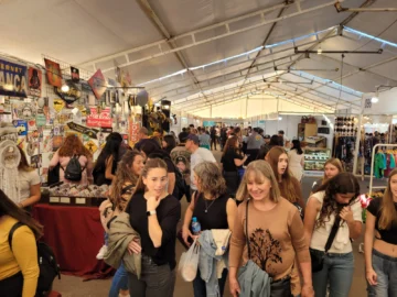Gran concurrencia en la penúltima jornada de la Feria de las Artesanías en San Juan