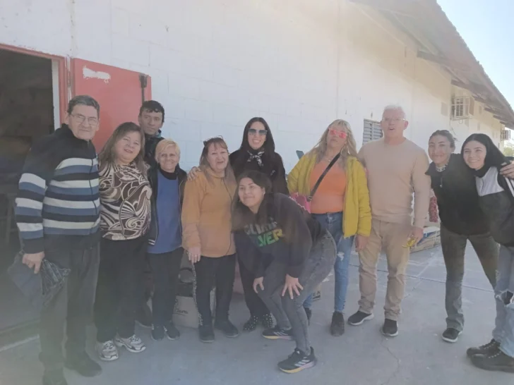 Jornada-solidaria-en-el-Barrio-La-Estacion-2-728x546