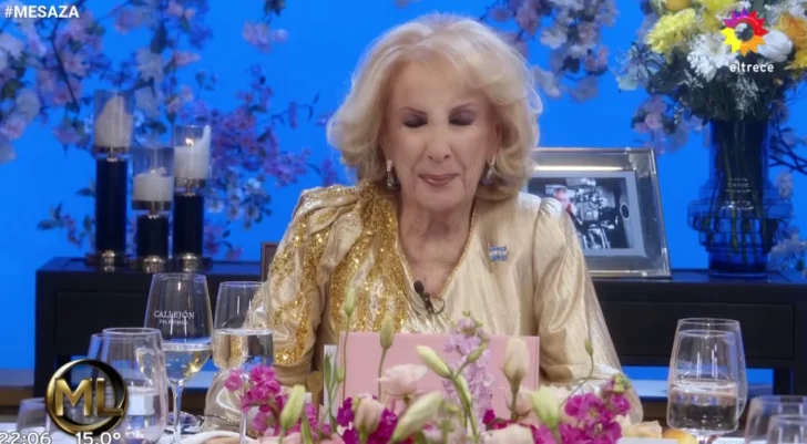 Emotivo momento en la mezasa: Mirtha se quebró al recordar a Alejandra Darín