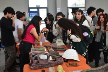 Explorando el futuro: así fue la Feria Educativa que convocó a jóvenes de toda la provincia