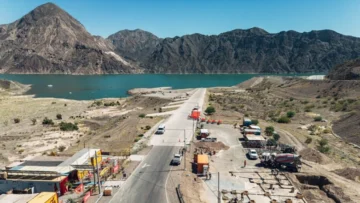 Construirán dos nuevos miradores en Punta Negra