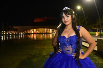 Aimara Godoy cumplió 15 años y vivió una noche muy especial