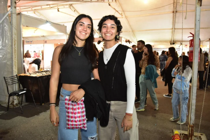 Sociales-segundo-dia-Feria-de-las-Artesanias-11-728x485