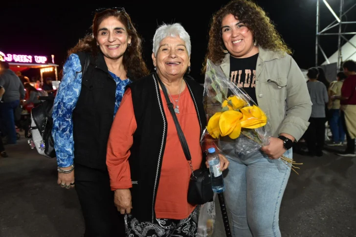 Sociales-segundo-dia-Feria-de-las-Artesanias-7-728x485
