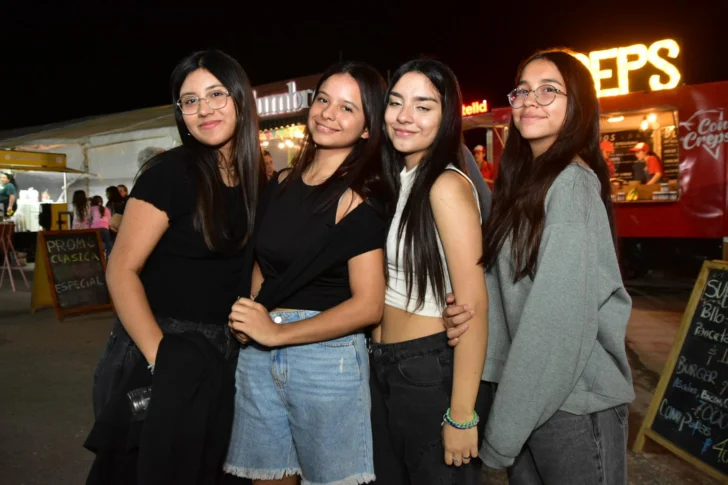 Sociales-segundo-dia-Feria-de-las-Artesanias-9-728x485