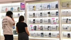 Aseguran que celulares importados bajarán hasta un 40% desde enero