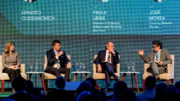 Glencore reafirmó su liderazgo en la industria con una destacada presencia en Arminera 2025 y un premio a la sostenibilidad