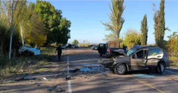 Quiso escapar tras choque frontal en el que murió una mujer
