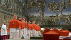 Cuenta regresiva para el Cónclave Papal: juraron funcionarios y oficiales