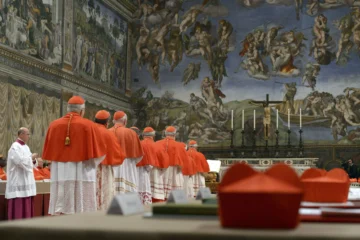 Cuenta regresiva para el Cónclave Papal: juraron funcionarios y oficiales