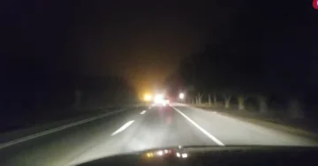 Niebla y lloviznas sorprendieron este jueves en San Juan