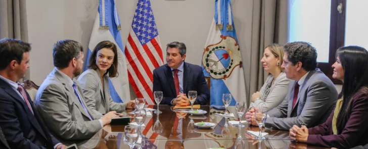 Orrego recibió a encargada de Negocios de la Embajada de EE.UU. en Argentina