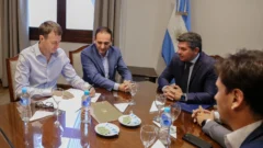 Transformación energética de San Juan: Orrego firmó contrato para importantes obras
