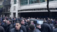 Paro de colectivos: choferes pidieron a UTA negociar “una paritaria justa”