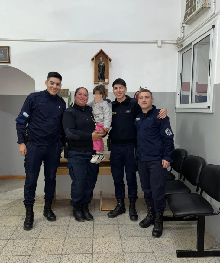Una nena sanjuanina sufrió un principio de infarto y policías lograron salvarla
