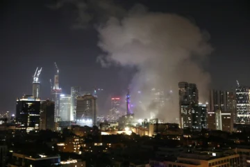 Alerta: Israel ataca el barrio donde vive el líder supremo de Irán