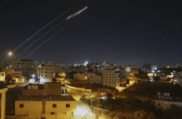 Israel bombardeó la TV estatal iraní en plena transmisión