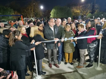 Rivadavia: vecinos celebran la remodelación de la plaza Suboficial Ricardo Gabriel Alfaro