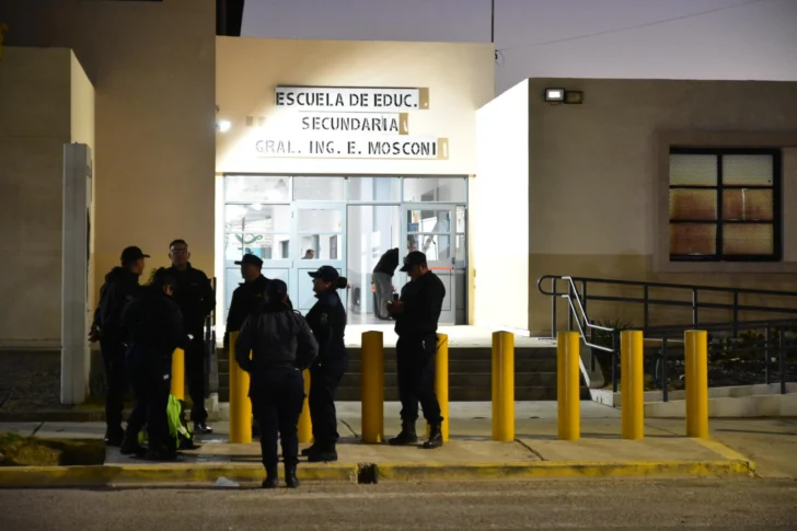 Nueva amenaza de bomba en San Juan: activaron el protocolo en una escuela de Rivadavia