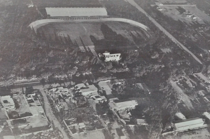 Donde hoy hay verde, hubo historia: las 7 fotos antiguas del viejo Parque de Mayo