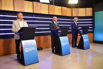 Debate clave en la UNSJ: candidatos a rector presentaron sus propuestas y cruzaron ideas