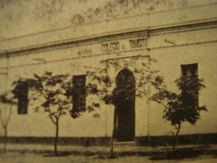 Fachada-Colegio-El-Transito-Trinidad.-