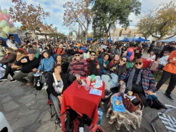 Mira quienes fueron al festejo por la Fundación de San Juan en la Plaza de la Joroba