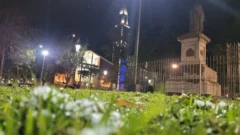 La nieve sorprendió en el centro de San Juan y dejó postales para el recuerdo