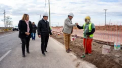 Rivadavia avanza con el embellecimiento del Boulevard de Ignacio de la Roza