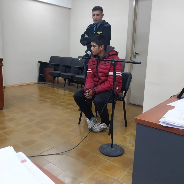 Robó una tapa de alcantarilla en Capital y lo delataron los vecinos