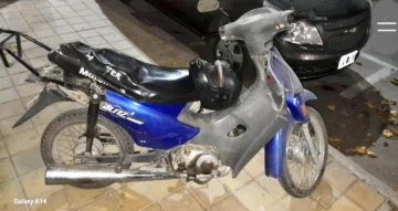 Recuperan motocicleta abandonada durante patrullaje en Capital