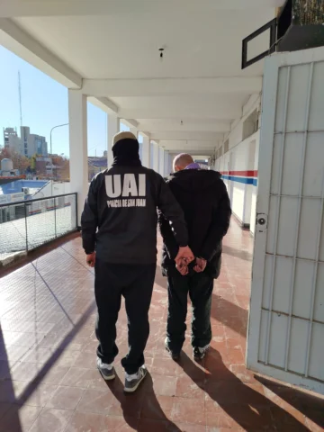Detuvieron a un sanjuanino por robar con armas y exhibirlas en redes